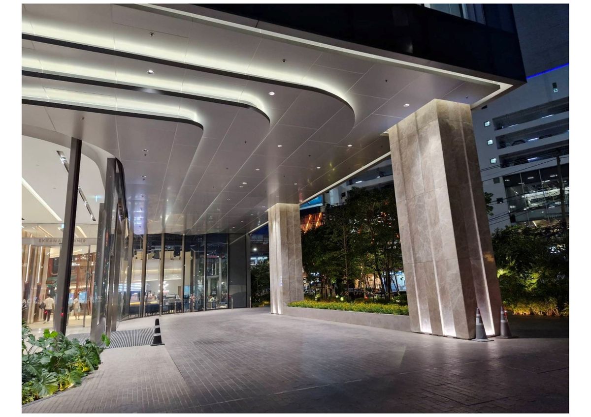 Commercial lighting projects